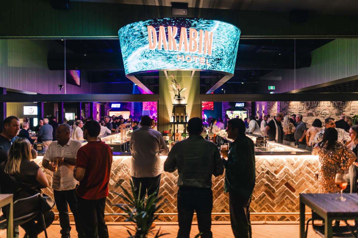 COMISKEY GROUP UNVEILS DAKABIN TO COMMUNITY BUZZ