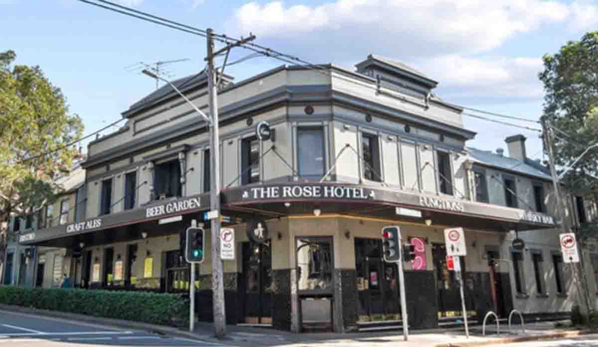 SWEET SALE IN CHIPPENDALE – PubTIC